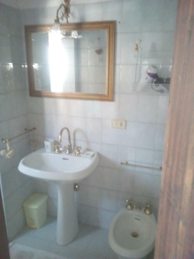 Center Comfy Mini Apartment Арецо Екстериор снимка